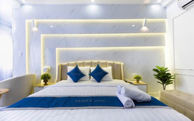 Venice 1 Hotel