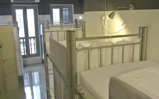 Royal Hostel
