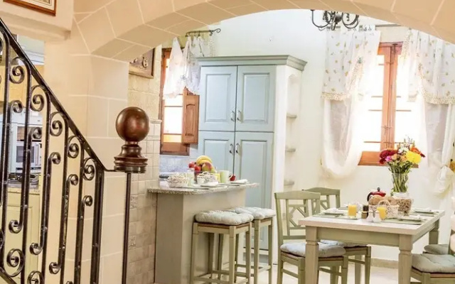 Tieqa Hamra Charming House
