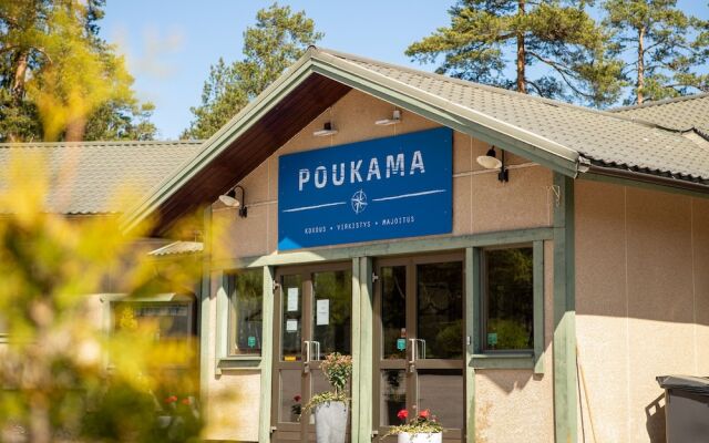 Hotel Poukama