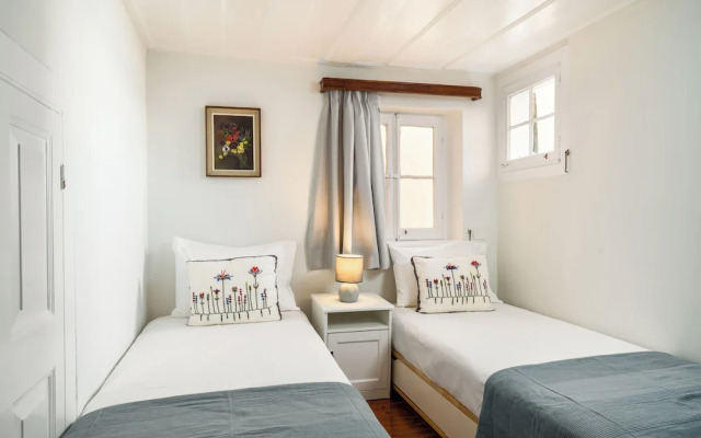 Casa Milonopoulos by Konnect, Studio & Main House