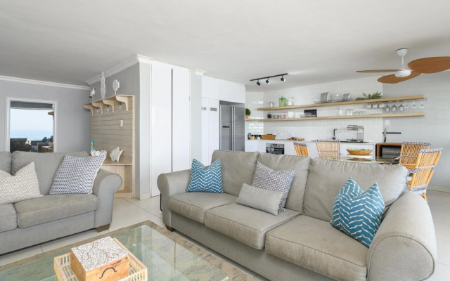 Pelicans Pad at Chaka's Cove