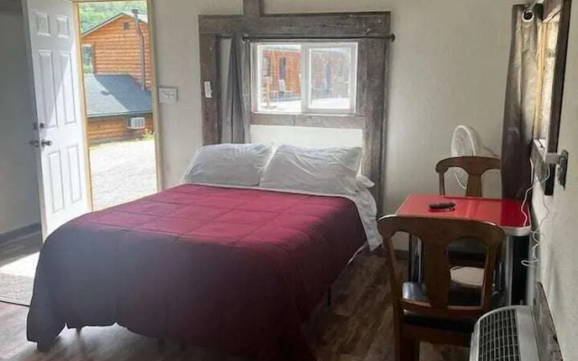 Scenic Valley Motel