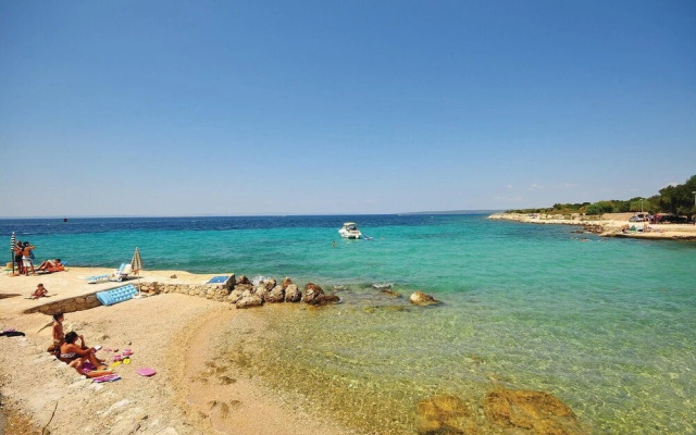 Amazing Home in Lun With Wifi and 3 Bedrooms