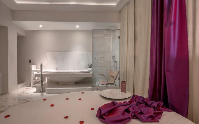 Suite Sistina For Brave Lovers