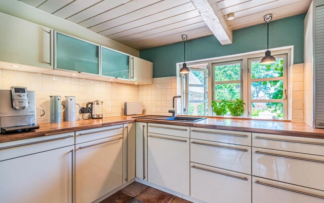 Amazing Home in Humptrup With 3 Bedrooms and Wifi