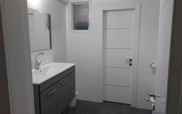 Ashkelon apartment near the beach