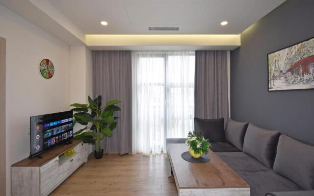 Home4you City Center Apartments