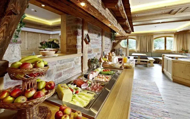 Jugendhotel Christian Noichl