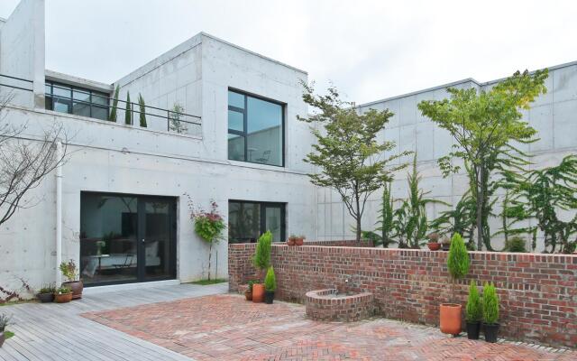 Gangneung KN HOUSE