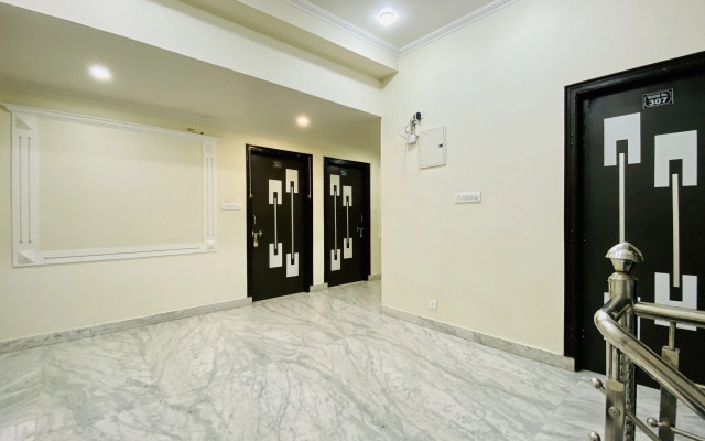 OYO 24106 Shri Raj Laxmi Palace