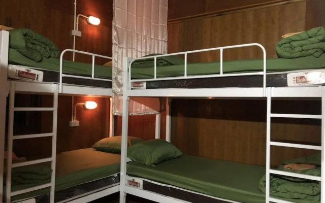Sunshine Home - Hostel - Adults Only