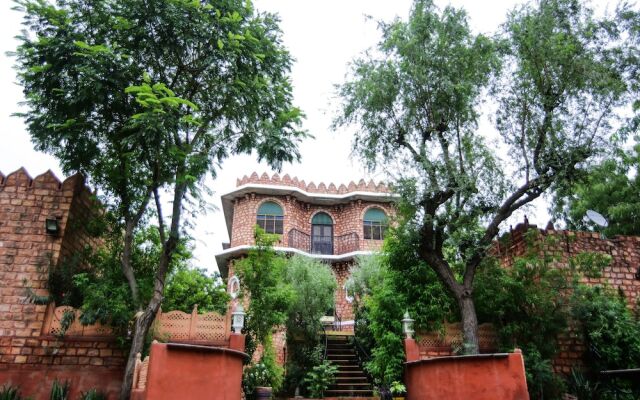 OYO 16799 Shikargarh Palace Resorts