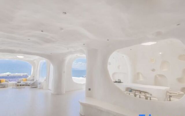 Qinglan Cave Style Light Luxury Sea View Hotel