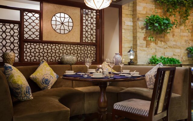 Oriental Suites Hotel & Spa