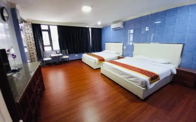 Tuyet Nhi Hotel