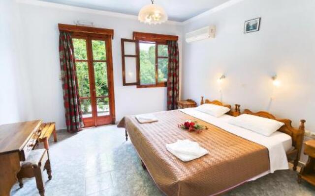 Saint Nicolas Bungalows