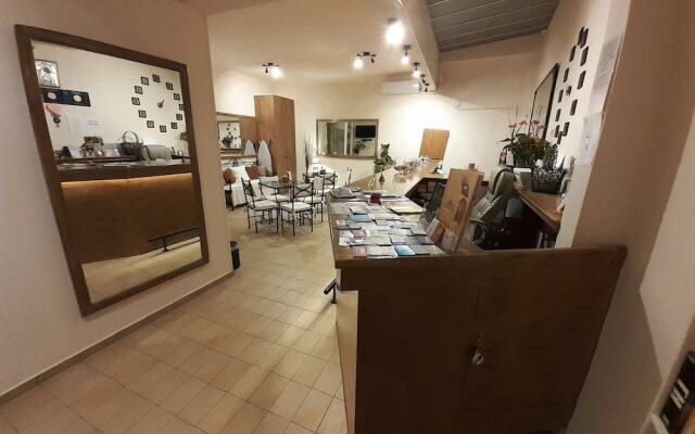 Central 9 Rooms