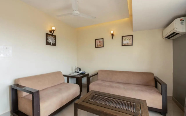 OYO Premium Light House Hill