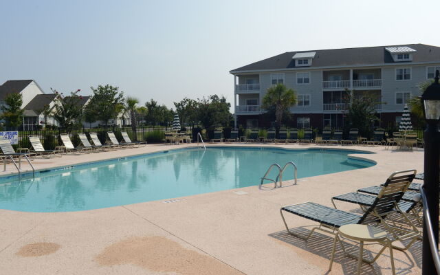 River Oaks Resort