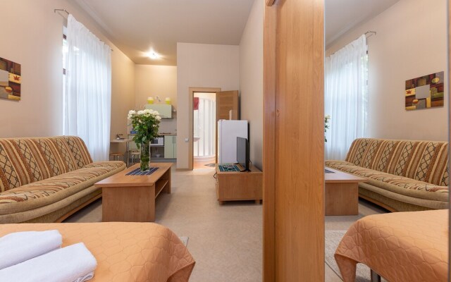 Valensija Studio Apartment Hotel