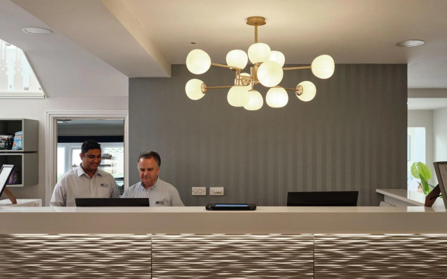 Linton Lodge Hotel, BW Signature Collection