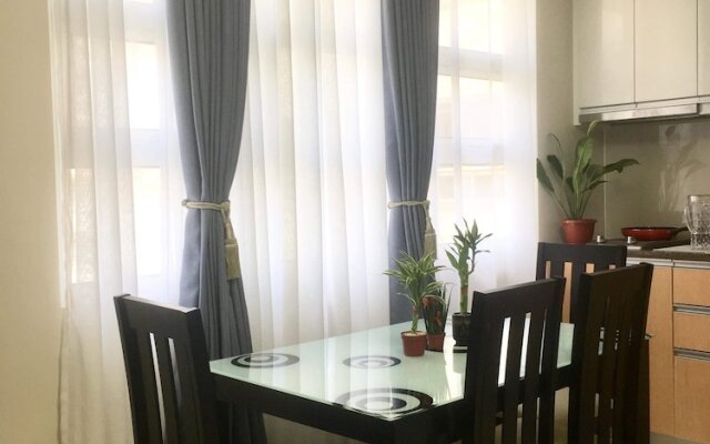 Condo 101 at NewPort City