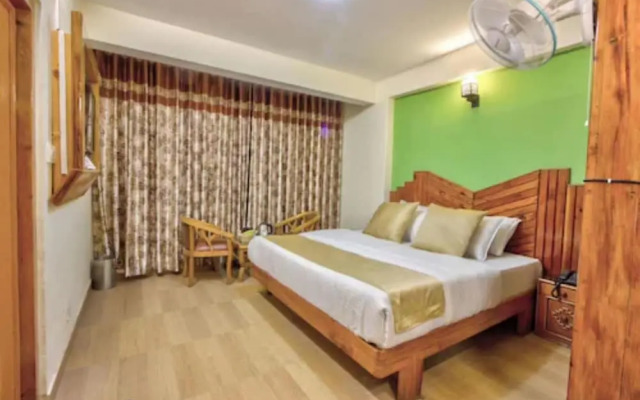 Goroomgo Samiru Manali