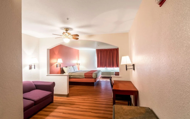 Motel 6 Oklahoma City OK