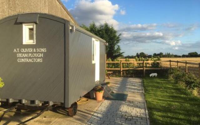 Shepherds Hut at Puttocks Farm