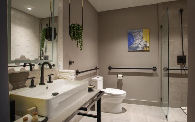 Hotel Indigo Miami Brickell by IHG