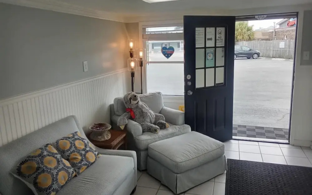 Seawatch Inn at the Landing