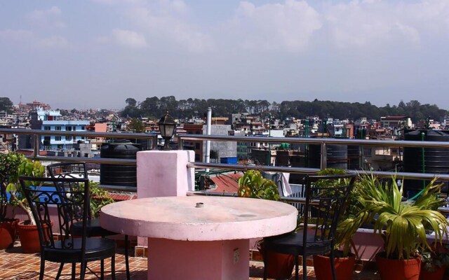 Allied Hotel