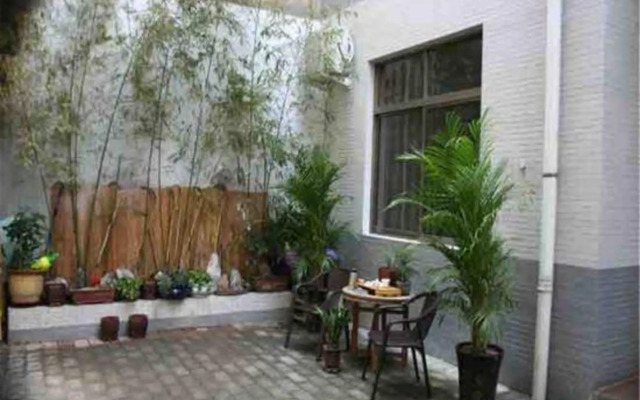 Hua Shan Xiang Yuan Hostel