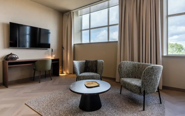 Hotel De Zeevaartschool