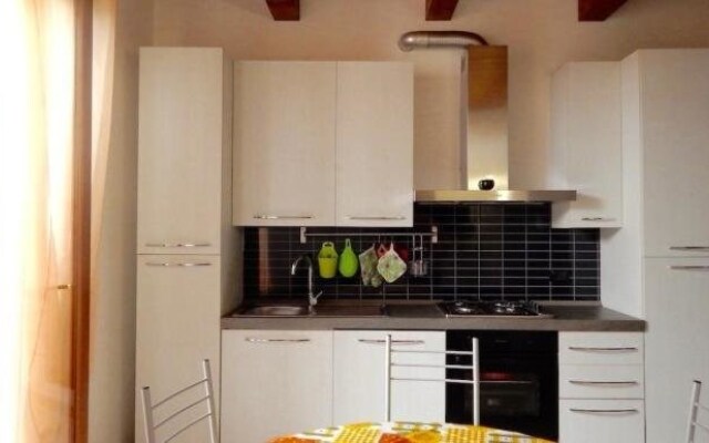 S117 - Sirolo, nuovo monolocale nel cuore del paese