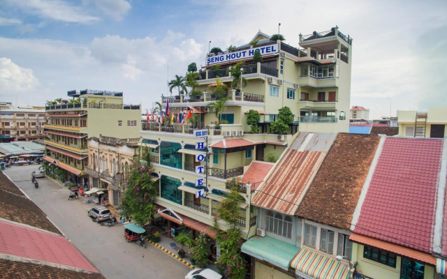 Seng Hout Hotel