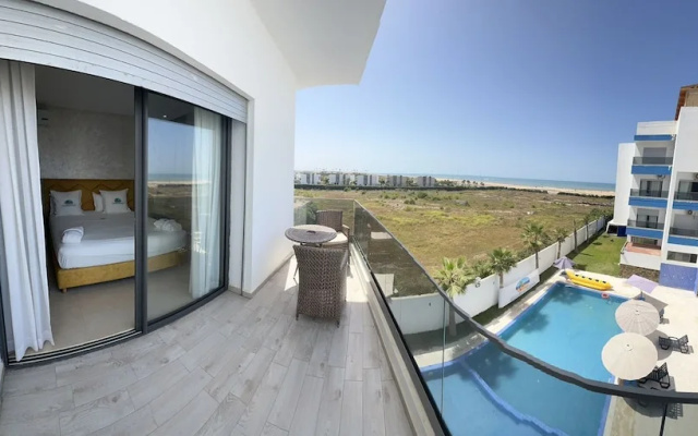 Casa Beach Hotel