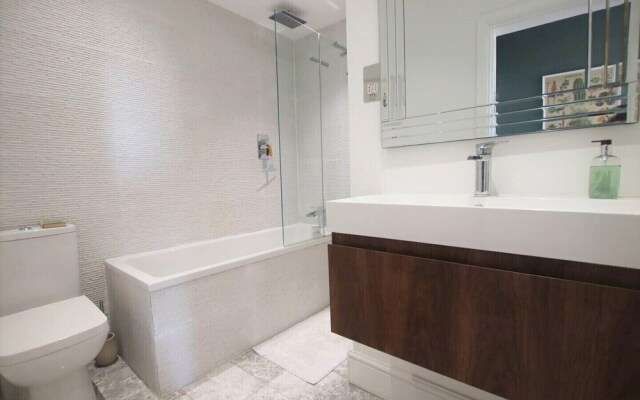 Elegant One Bedroom Home in the Heart of Clifton