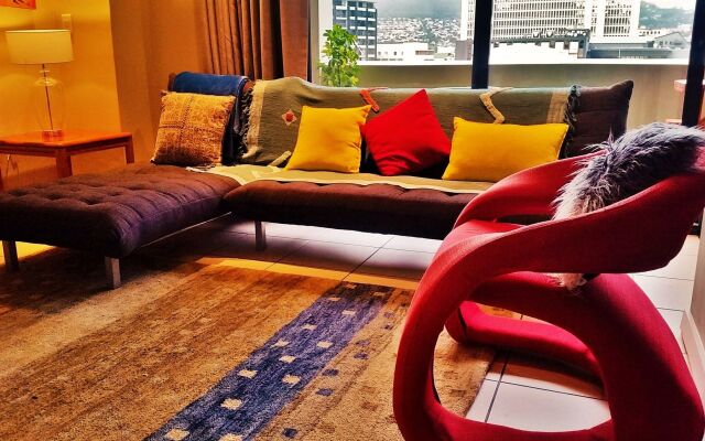 Cape Town Apartment with balcony