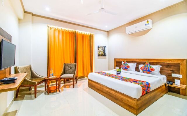Fabhotel Aashiyana Paradise