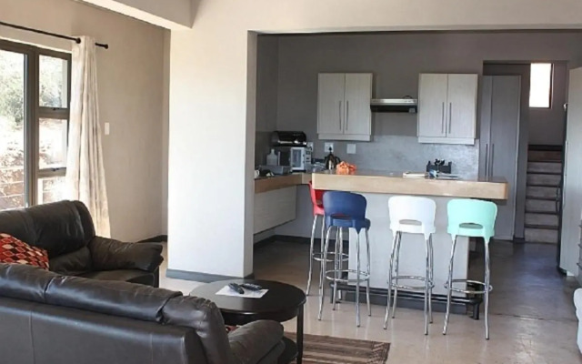 Stonehill River Lodge