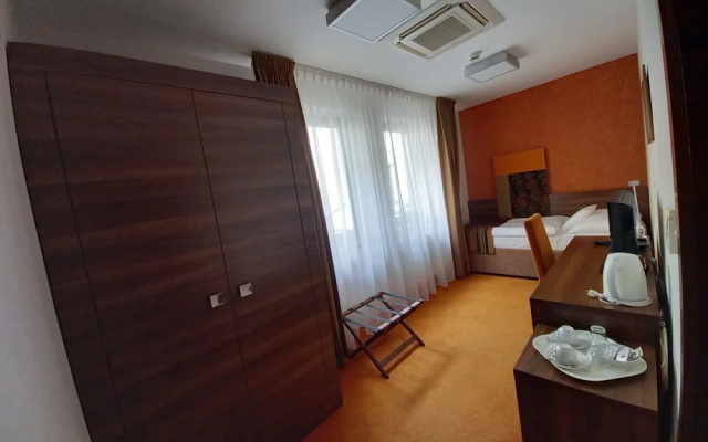 Hotel Belassi