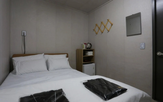 Yeongdeungpo Sun Motel