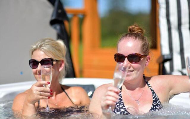 Dulrush Lodge Guest House and Self Catering
