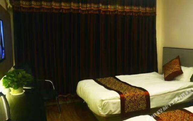 Beijing Caoyuan Hotel (Yonghegong Guijie store)