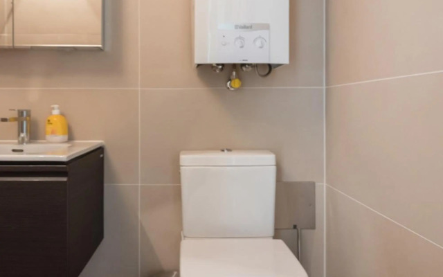 Cosy apartment near VIC (UNO City)