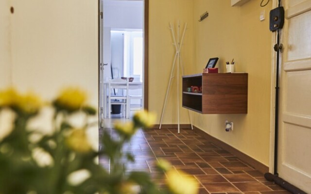 2 Bedroom Apartment Sol de Linda-a-Velha