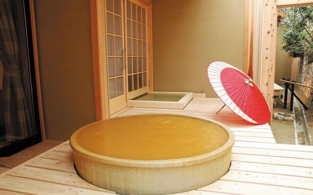 Ginsuiso Bekkan Choraku