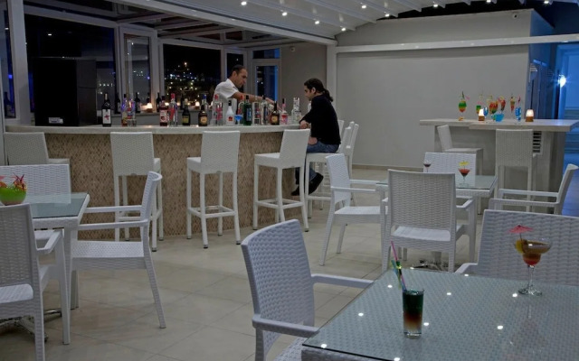 Sunhill Centro Hotel